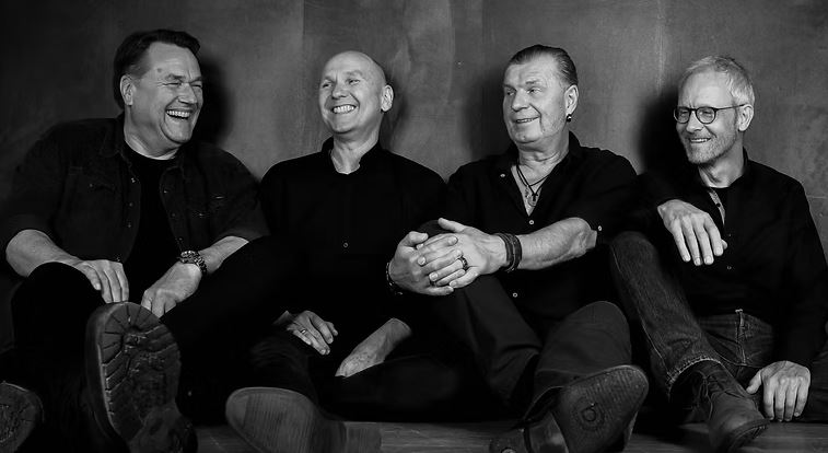 Brickhouse-Blues-Band-Foto-für-hp